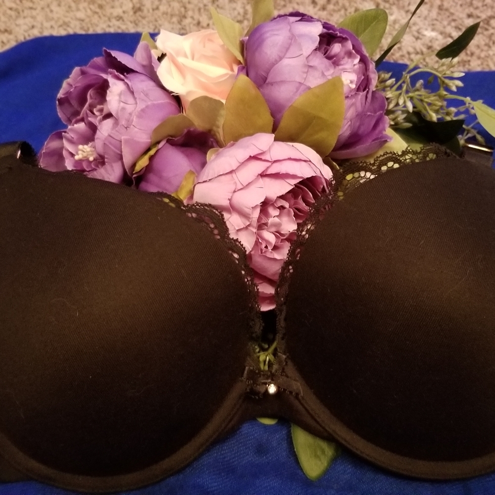 Black Bra 34D